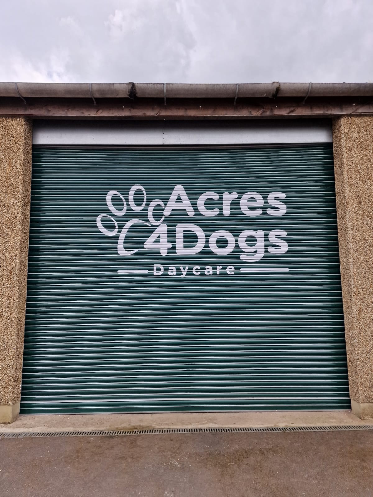 09401bac-f3d1-4b24-bcb3-fd9d421cc936