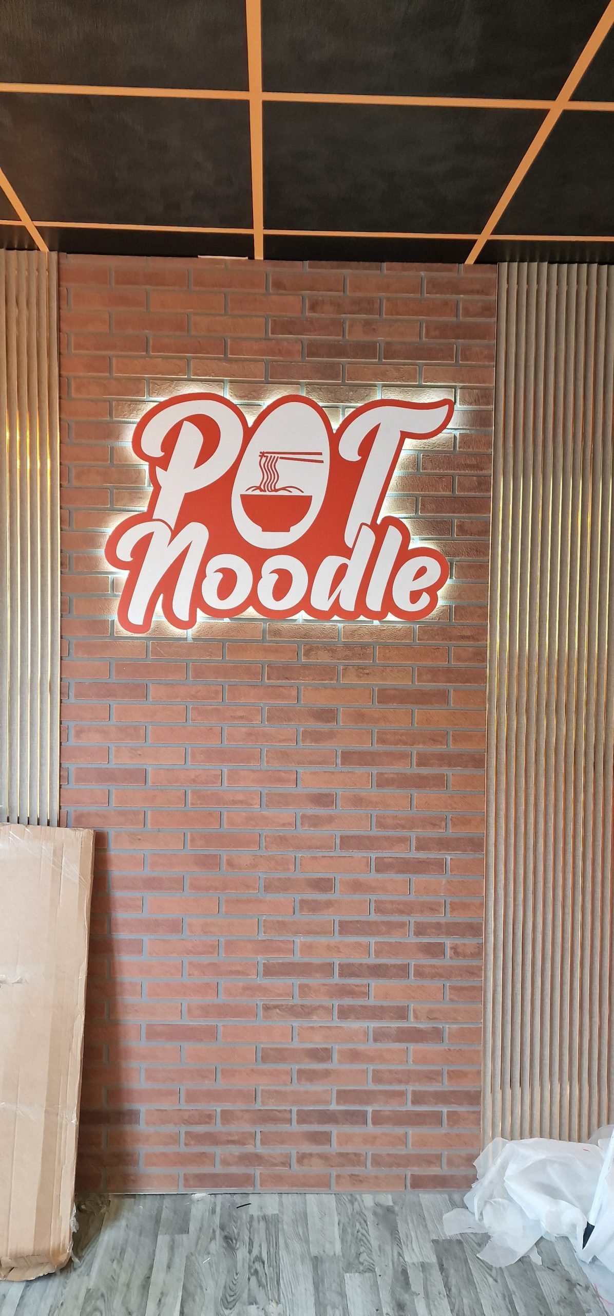 100f4d9b-557a-4677-a654-9c56545acbd0